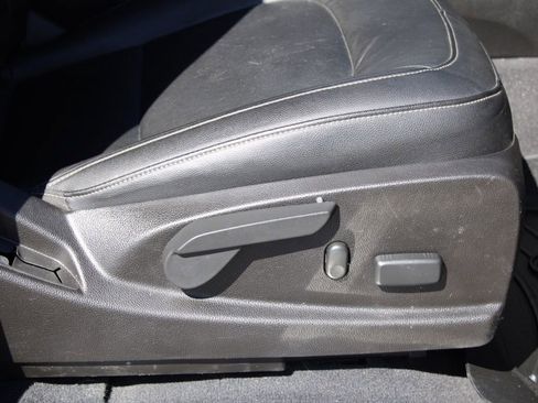 Used 2020 Chevrolet Colorado ZR2 image 19