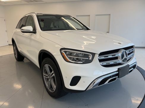 Used 2021 Mercedes-Benz GLC 300 4MATIC image 1