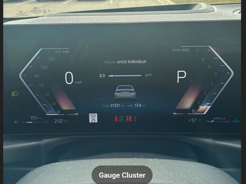 Used 2023 BMW 330i xDrive Sedan w/ Premium Package image 6