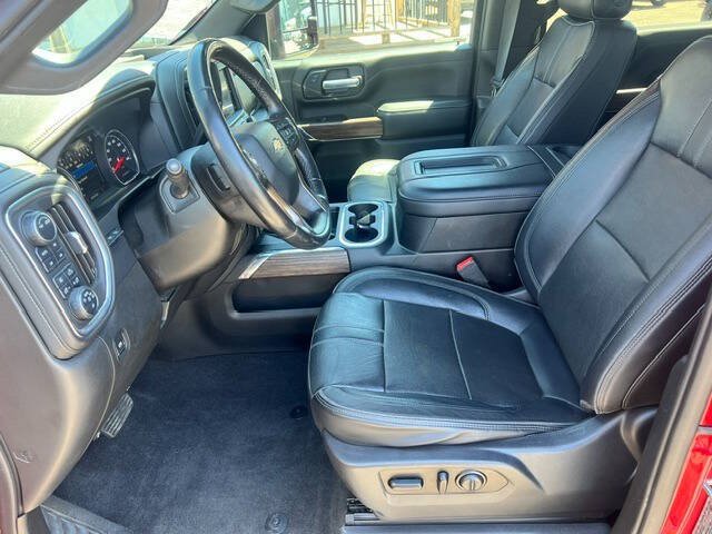 Used 2021 Chevrolet Silverado 2500 High Country AWD/4WD image 15