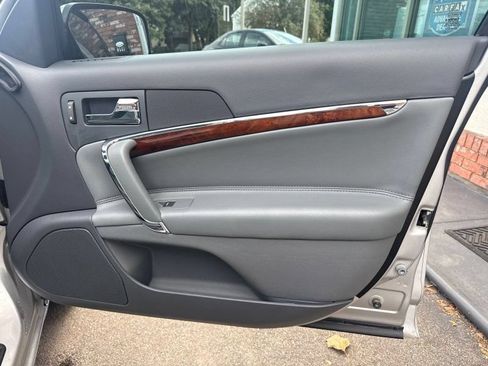 Used 2010 Lincoln MKZ AWD image 14
