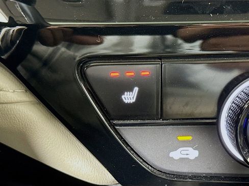 Used 2024 Honda Accord EX-L image 21