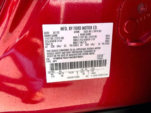 Used 2022 Ford Explorer XLT image 33