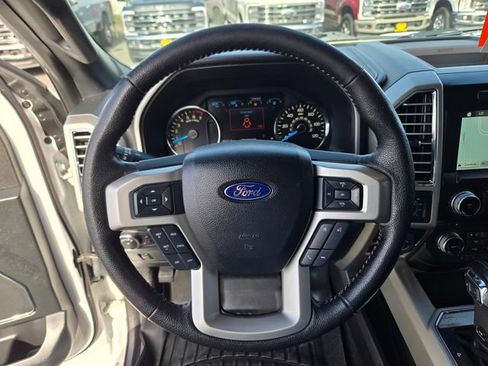 Used 2016 Ford F150 Lariat w/ Equipment Group 502A Luxury AWD/4WD image 20