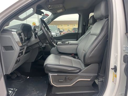 Used 2022 Ford F150 Lariat w/ Equipment Group 501A Mid image 18