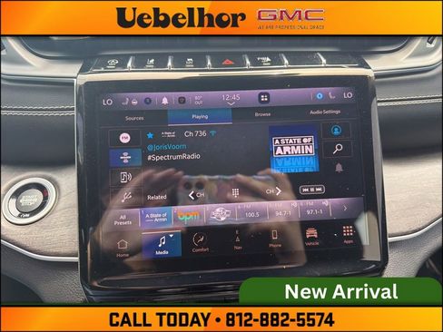 Used 2023 Jeep Grand Cherokee Limited w/ Trailer Tow Prep Group (B) AWD/4WD image 30