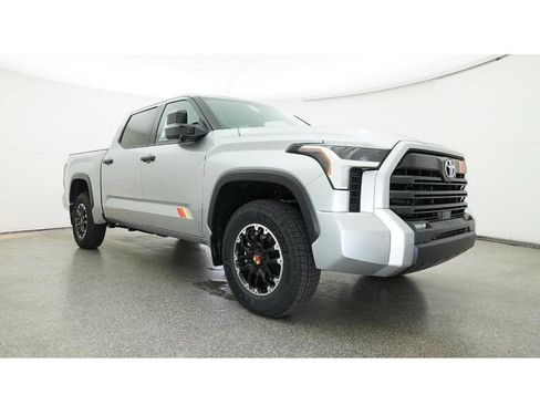 New 2026 Toyota Tundra SR5 AWD/4WD image 29