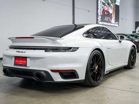 Used 2022 Porsche 911 Turbo S AWD/4WD image 8