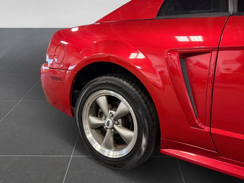 Used 2000 Ford Mustang GT RWD image 42