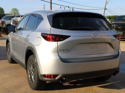 Used 2020 MAZDA CX-5 Touring FWD image 5