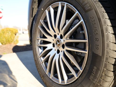 New 2026 Mercedes-Benz GLC 300 4MATIC image 12