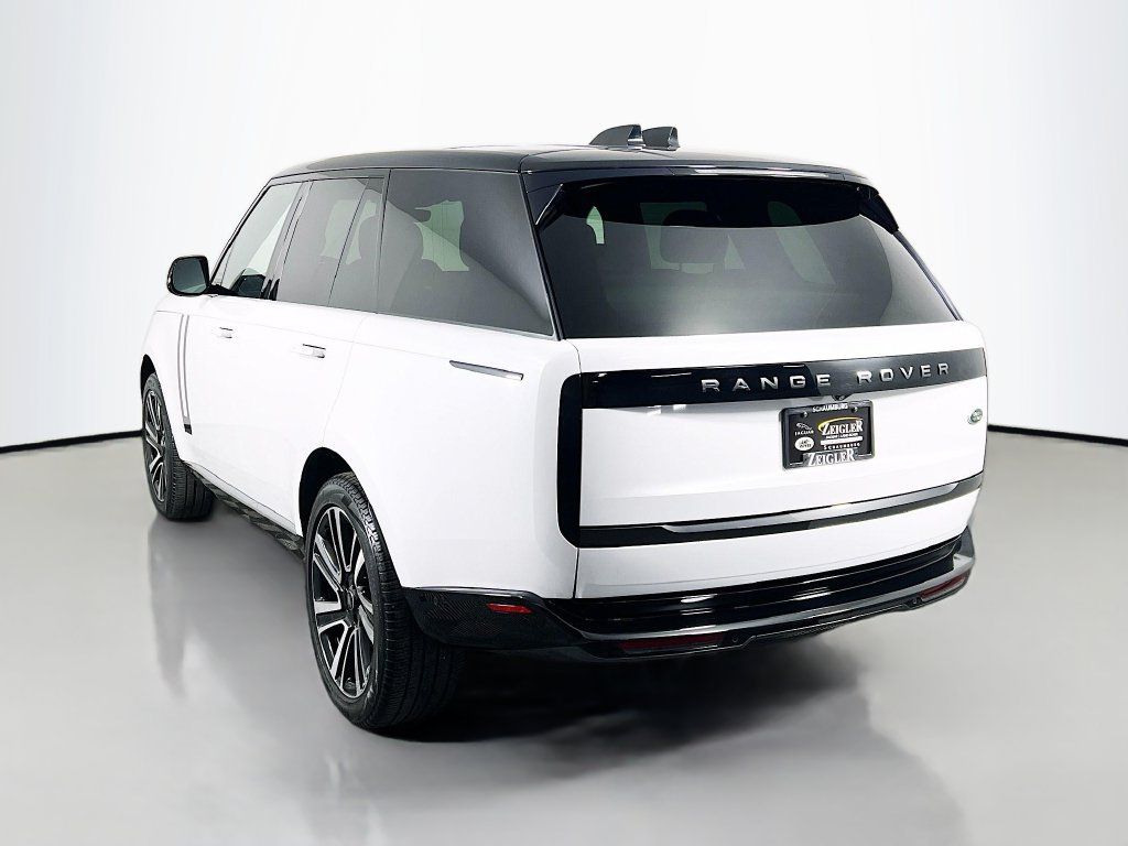 Used 2023 Land Rover Range Rover SE AWD/4WD image 7