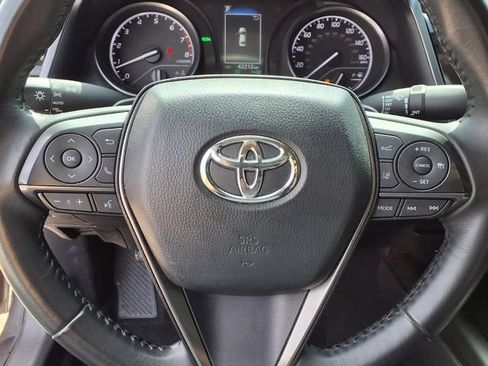 Used 2023 Toyota Camry SE w/ Convenience Package FWD image 10