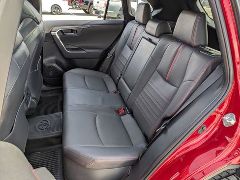 Used 2023 Toyota RAV4 XSE w/ Premium Package image 19