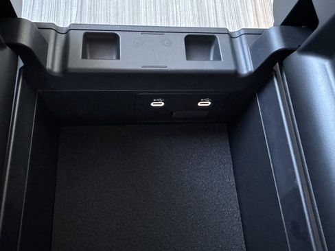 Used 2024 MAZDA CX-90 Plug-In Hybrid w/ Preferred image 23