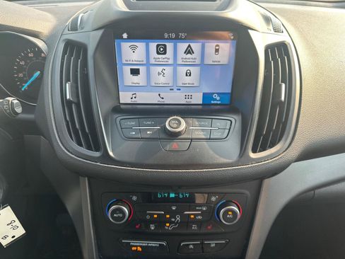 Used 2018 Ford Escape SE w/ Ford Safe & Smart Package AWD/4WD image 6