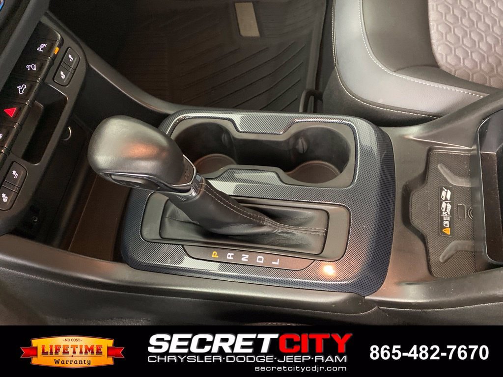 Used 2022 Chevrolet Colorado Z71 AWD/4WD image 22