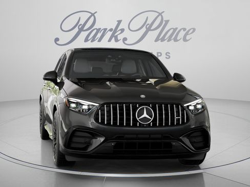 Used 2025 Mercedes-Benz GLC 63 AMG S image 35