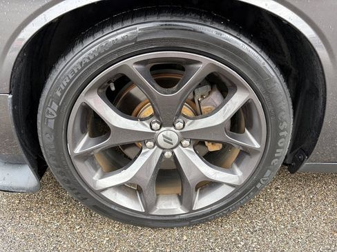 Used 2019 Dodge Challenger R/T image 31