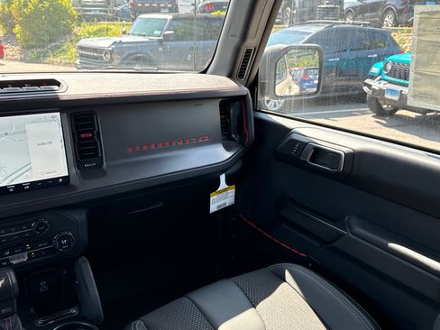 New 2025 Ford Bronco Raptor w/ Interior Carbon Fiber Pack AWD/4WD image 25