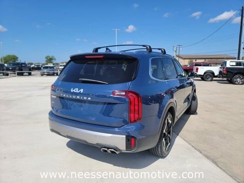 Used 2025 Kia Telluride S AWD/4WD image 7
