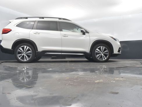 Used 2021 Subaru Ascent Limited image 24