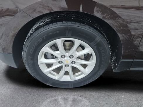Used 2020 Chevrolet Equinox LT image 19