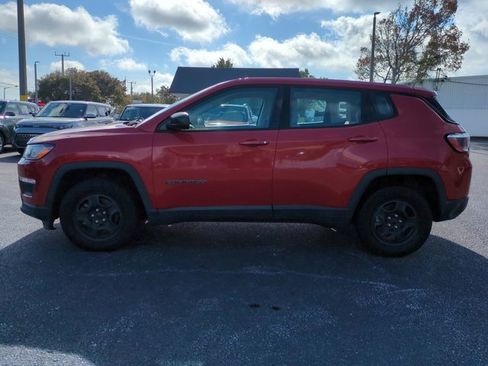 Used 2018 Jeep Compass Sport w/ Tech Group image 7