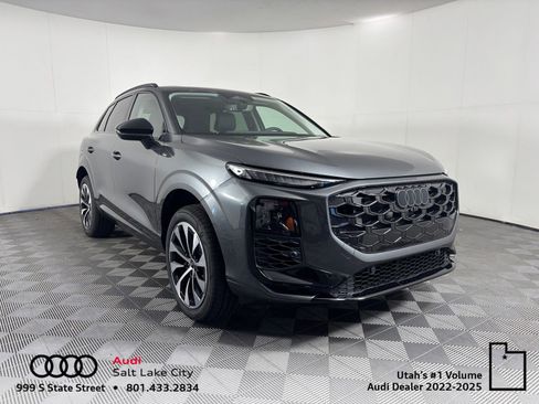 New 2026 Audi Q3 quattro 2.0T AWD/4WD image 1