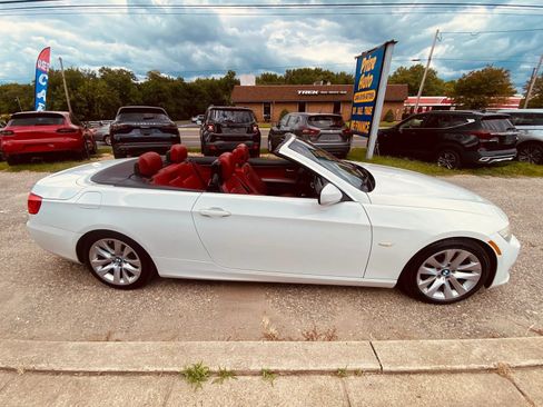 Used 2013 BMW 328i Convertible RWD image 8