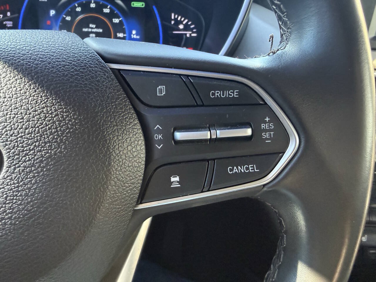 Used 2020 Hyundai Santa Fe SEL w/ Convenience + Premium Package FWD image 26