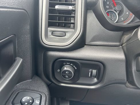 Used 2026 RAM 5500 Tradesman AWD/4WD image 19