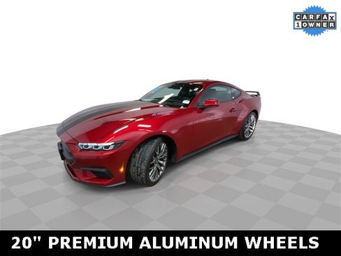 Used 2024 Ford Mustang Premium image 4