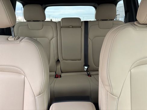 New 2026 Jeep Grand Cherokee Limited image 15