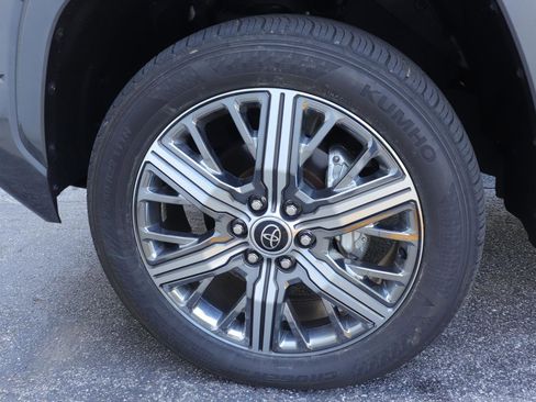 Used 2024 Toyota Tundra Capstone image 36