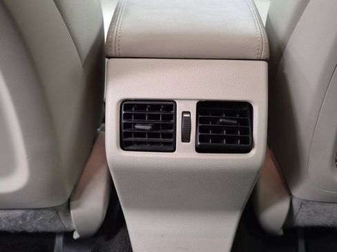 Used 2014 Subaru Outback 2.5i Limited image 14