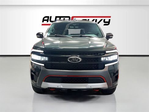 Used 2022 Ford Expedition Timberline image 2