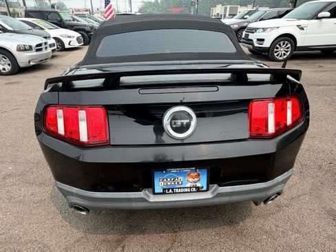 Used 2011 Ford Mustang GT Premium w/ Electronics Pkg RWD image 6