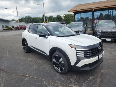 New 2025 Nissan Kicks SR