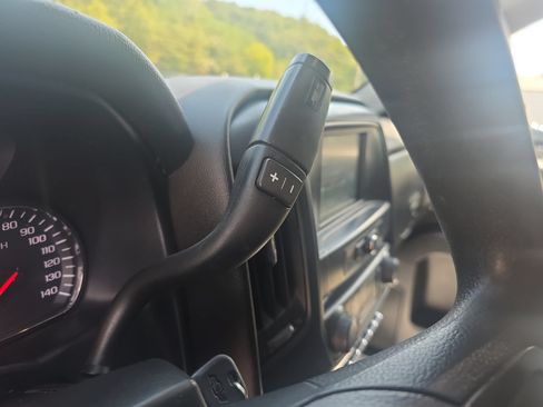Used 2018 Chevrolet Silverado 2500 W/T w/ WT Fleet Convenience Package AWD/4WD image 19