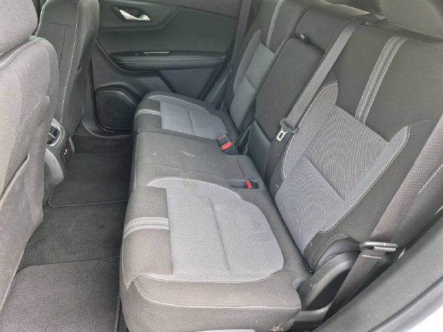 Used 2025 Chevrolet Blazer LT FWD image 17