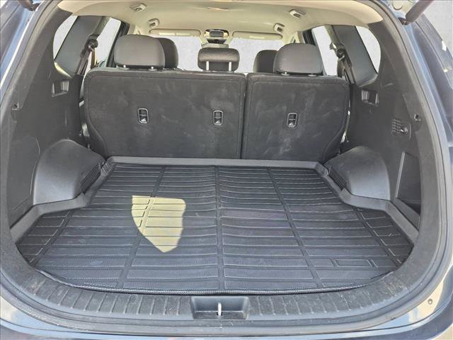 Used 2023 Hyundai Santa Fe SEL FWD image 6