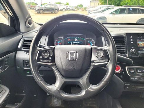 Used 2020 Honda Pilot Touring image 9
