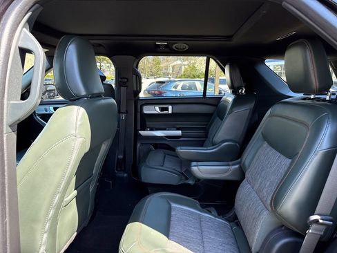 Used 2024 Ford Explorer Timberline w/ Timberline Technology Package AWD/4WD image 23