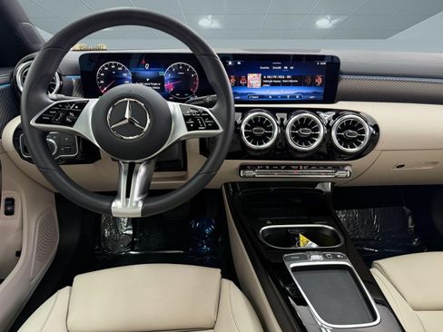 Certified 2026 Mercedes-Benz CLA 250 image 28