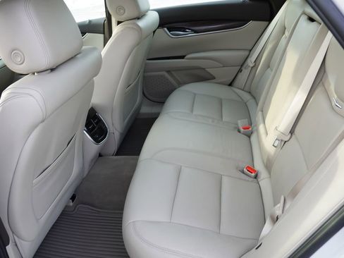 Used 2017 Cadillac XTS Luxury w/ Driver Awareness Package image 17