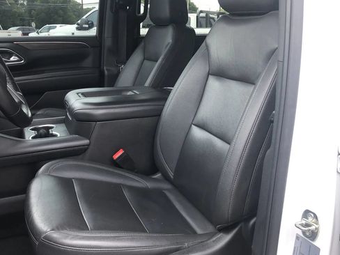 Used 2023 Chevrolet Suburban LT AWD/4WD image 22