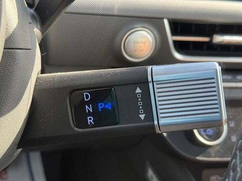 Used 2025 Hyundai Sonata Limited FWD image 29
