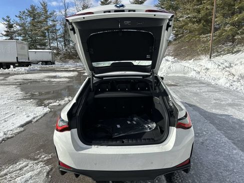 Used 2025 BMW i4 xDrive40i w/ Premium Package AWD/4WD image 30