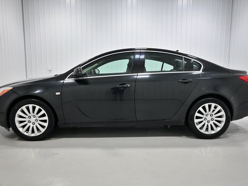 Used 2011 Buick Regal CXL w/ RL2 Preferred Equipment Group FWD image 17